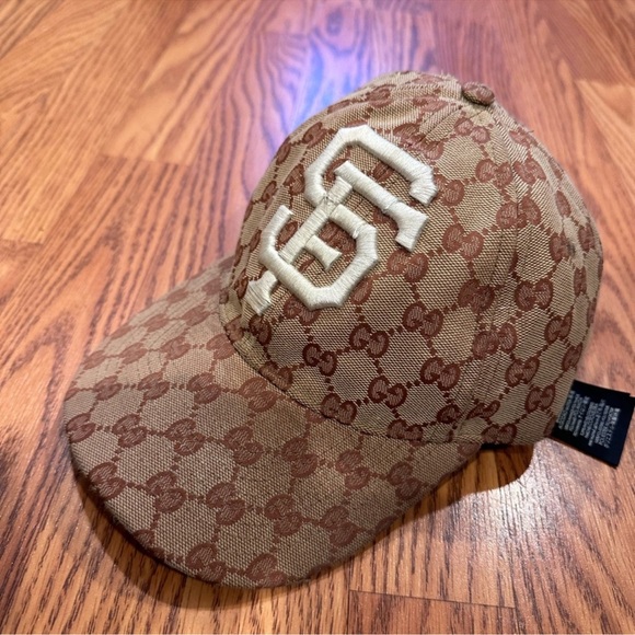Gucci hat - Picture 2 of 6